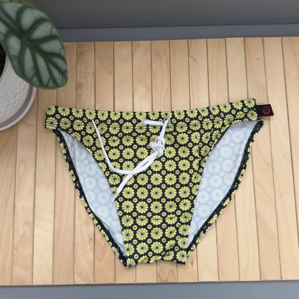 Men's Navy & Yellow Floral Swim Briefs